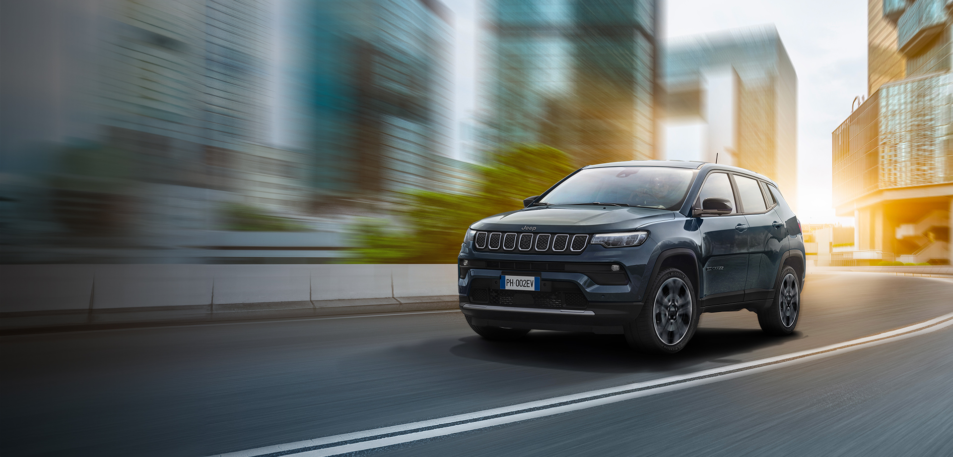 2026 Jeep Compass to Offer Electric and Hybrid PHEV Options - Featured Image